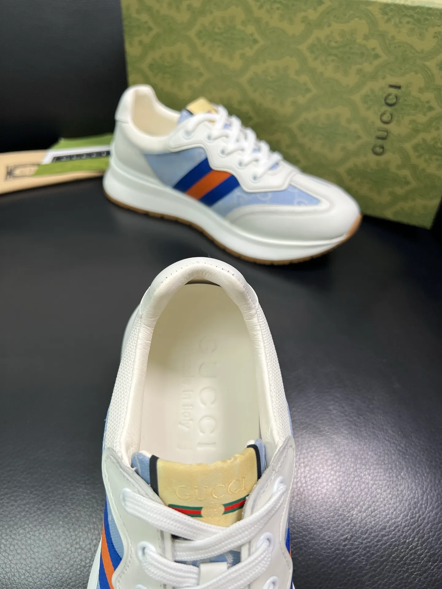 Men's shoes 💰800 Gucci top purchasing Gucci counter new model, original factory configuration of imported cowhide from Italy with printed cloth fabric, imported cowhide lining, breathable and comfortable, sole: original factory special sole is super comfortable, original factory and single goods are high quality, welcome to compare, code number 38-44 (customized 45 46) 85865